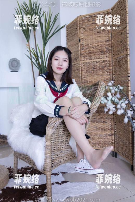 BoBoSocks袜啵啵-甜甜圈 BoBoSocks袜啵啵 - 别逗了,甜甜圈的汉服古装原图上线!对啦,壁纸都放好给你了哟。