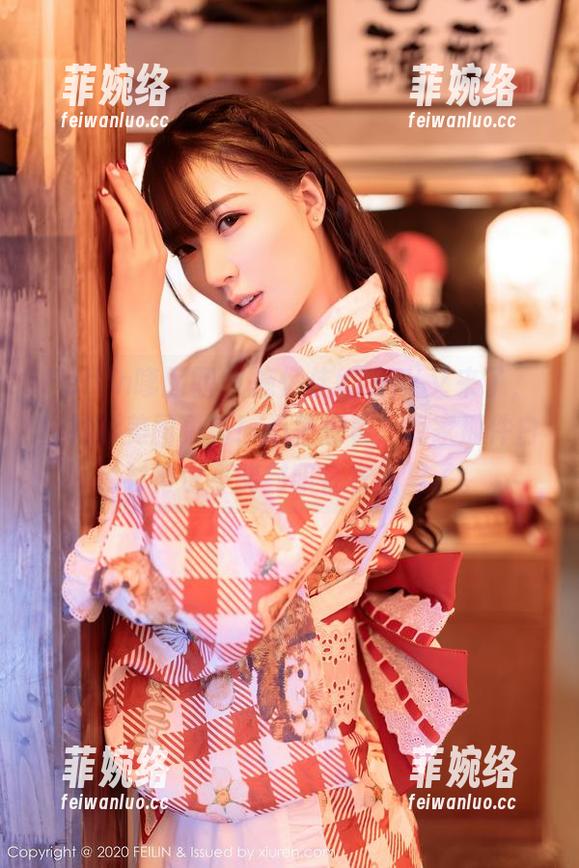 Feilin嗲囡囡-施忆佳KITTY Feilin嗲囡囡 - 施忆佳KITTY又来了,白衬衫美图更新!心里想着,我家那件白衬衫再也不能封印在衣橱里了。