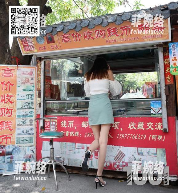 IESS异思趣向-兔兔 IESS异思趣向 - 原来兔兔的白衣蓝裤合集,能引发那么多灵魂拷问!