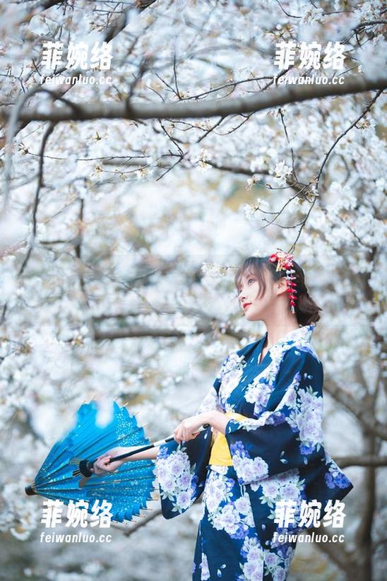 Luisa_零纱 原图:看Luisa_零纱如何把白衬衫穿出偶像剧的既视感!