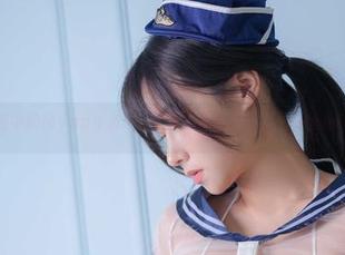 原图中的Myung Ah，眼镜福利充满惊喜，慢慢回味吧