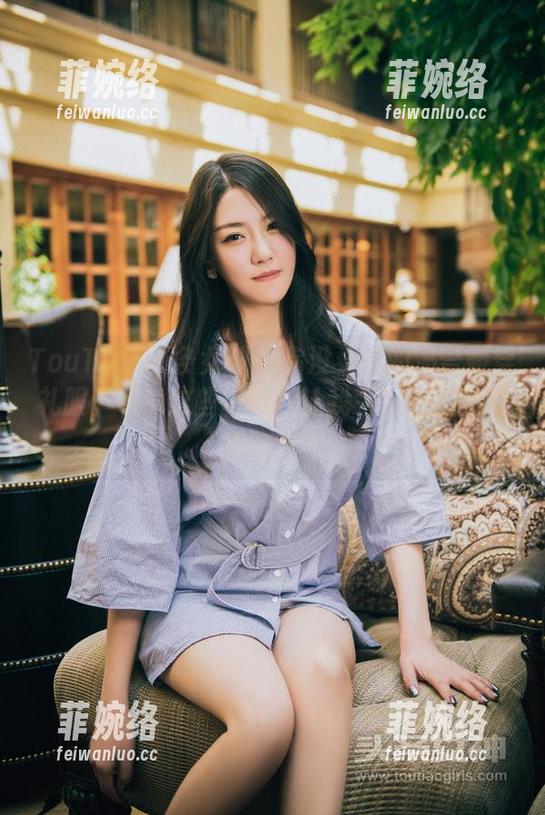 TouTiao头条女神-冯雪娇 TouTiao头条女神 - 你没看过的冯雪娇穿礼服。下载这些写真,让我来治愈你的审美疲劳!
