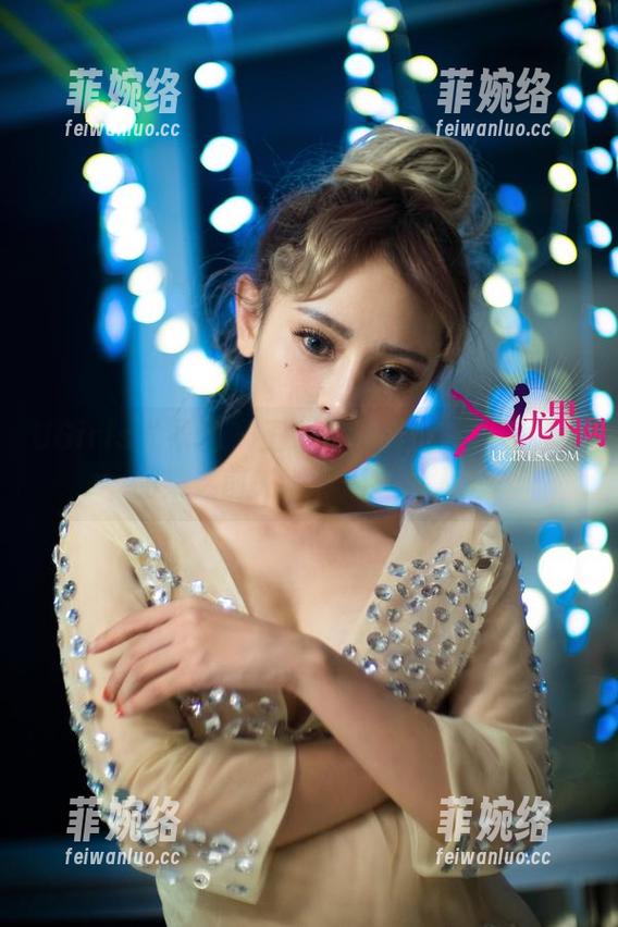 UGirls尤果网-王瑞儿 UGirls尤果网 - 王瑞儿的白衬衫:下载作品集之前先点根烟思考人生
