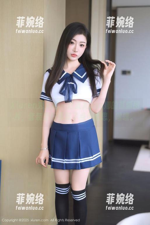 Xiuren秀人网-尤Una娜 Xiuren秀人网 - 这张尤Una娜的最新图片,套装里好像藏了点小心思,嘿嘿。