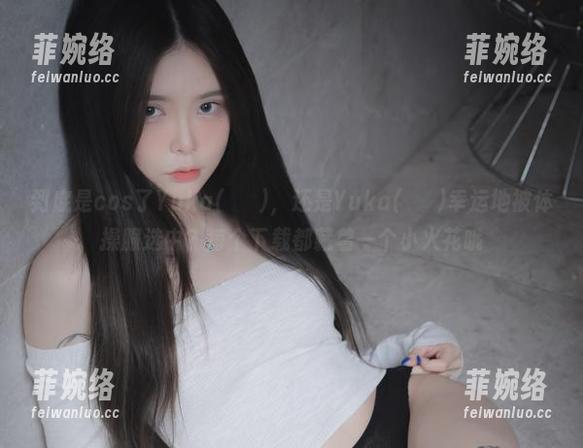 到底是cos了Yuka(유카)，还是Yuka(유카)幸运地被体操服选中？每个下载都藏着一个小火花哦