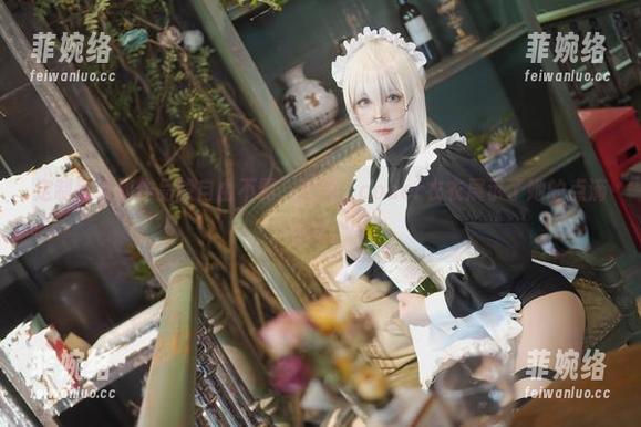 coser衣衣 定制就该如作品般自由不羁、洒脱,coser衣衣展示了她的点滴旅途。