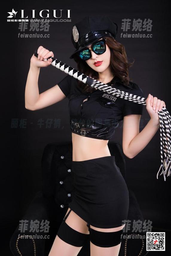丽柜-佳怡 丽柜 - 牛仔裤,佳怡的图集也太随意了吧。