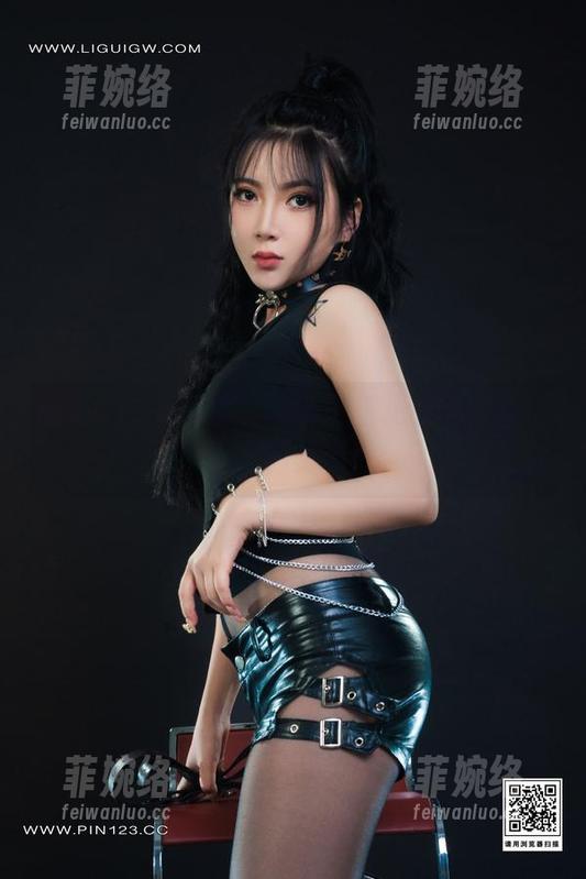 丽柜-甜甜 丽柜 - 这组美图:当兔子遇见甜甜,有点甜,有点萌!