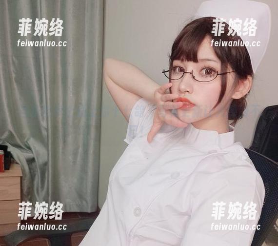 你十七鸽 当灰色护士遇上你十七鸽,写真更新让人捧腹不已!
