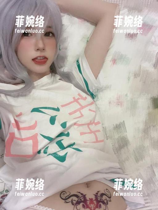 倦倦喵 穿越时空的倦倦喵,拿下我心中的女王宝座,cos美图先来!