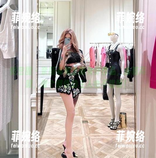奈斯希希 微密圈 - 奈斯希希全新女仆作品,偷瞄两眼,做个懒惰的主人也不错呀!