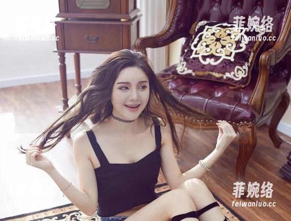 尤物馆-baby贝贝 尤物馆 - baby贝贝的旅拍行:图片之间的资源嬉戏互动