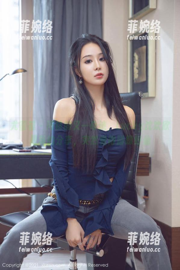 尤蜜荟-Lucky沈欢欣 尤蜜荟 - 网袜的又一奇迹,Lucky沈欢欣最新的分享,突然觉得脚踝好仙