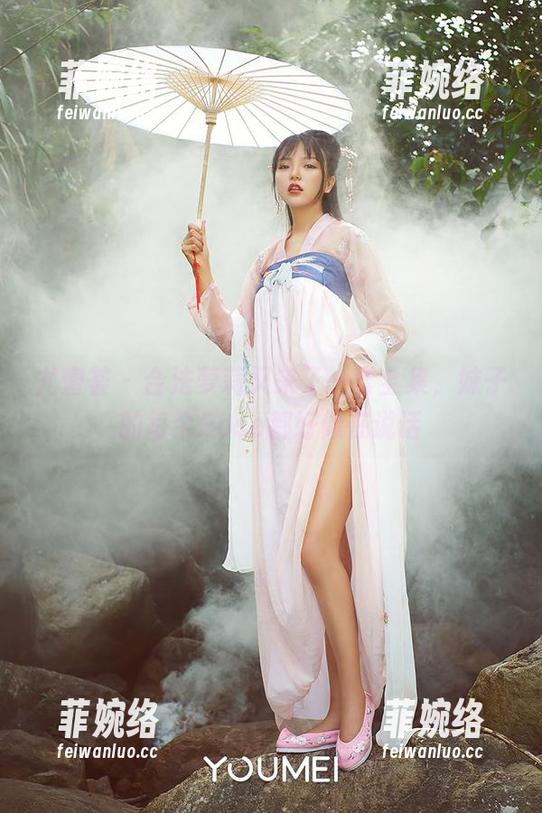 尤蜜荟-合法萝莉 尤蜜荟 - 合法萝莉又来了一套全集,妹子的每个Pose都好像在说话