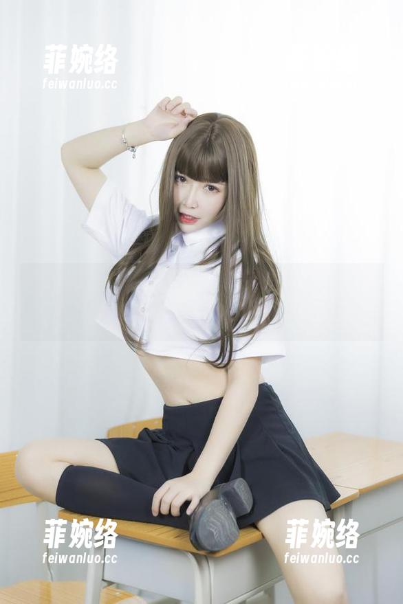抱走莫子 有资源就有快乐!抱走莫子化身兔女郎,瞬间治愈我了!