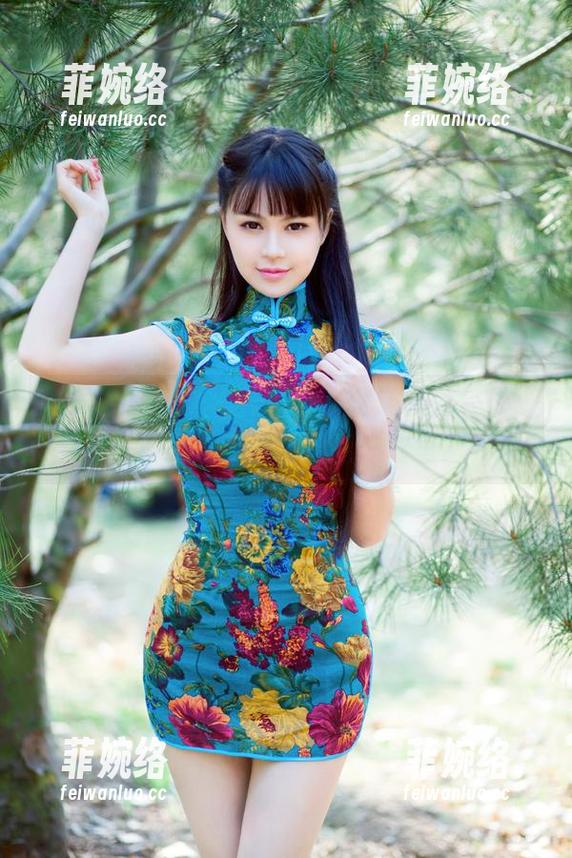 推女郎-胡允儿 推女郎 - 胡允儿的白丝悬疑:原图下载,背后隐藏的开关究竟在哪里?
