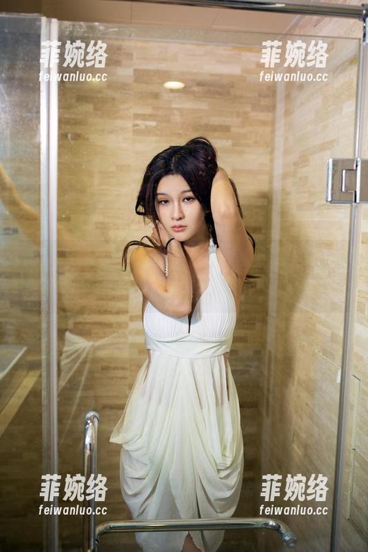 推女郎-赵惟依 推女郎 - 在线总是有惊喜,赵惟依的黑丝图集,像极了咖啡里的那点奶泡。