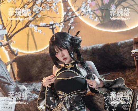 哇，是你的阿薰呀和服裹着云彩，真的没有圣光的美图，反而多了种别样的朦胧。