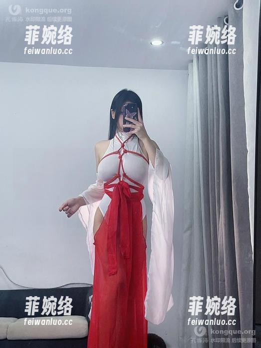 末夜787 没有圣光的末夜787,蕾姆女仆泳装现身,别以为我会说啥好听的…