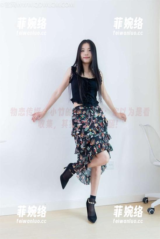 物恋传媒 - 小竹的内衣合集：你以为是看收集，其实是探班一腿！