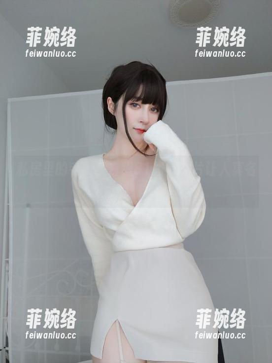 私房里的毛衣，白银81姐的图片让人莫名想要包裹自己。
