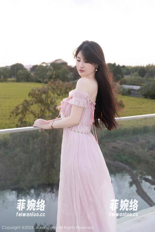 秀人网-奈汐酱nice 秀人网 - 奈汐酱nice的少女作品集,看完你还敢说“少女心”?
