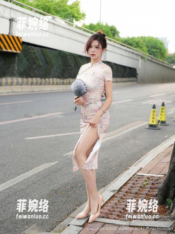 秀人网-小泡芙winna 秀人网 - 小泡芙winna的双人游记:让这段时光在图片里飞翔吧!