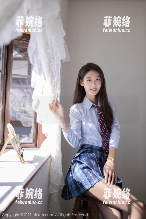 秀人网 - 随便看，王雅姗是我的礼服图包让我心中荡漾不止