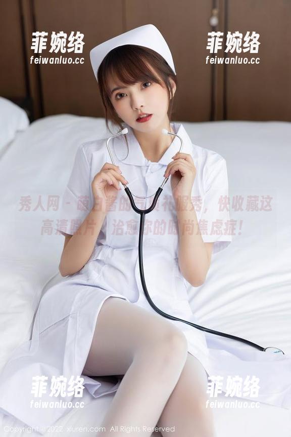 秀人网-萌白酱 秀人网 - 萌白酱的气质礼服秀,快收藏这高清照片,治愈你的时尚焦虑症!