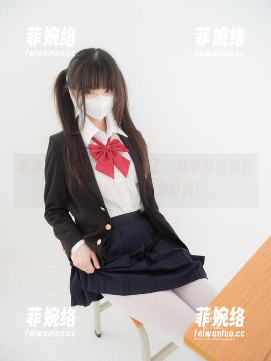 紧急企划-林书辞 紧急企划 - 最新作品来了,林书辞在浴缸里放飞自我,鲤鱼打挺!