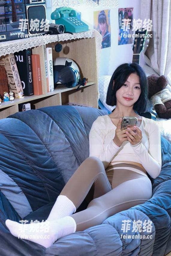 绮梦摄影-小艺 绮梦摄影 - 小艺的学妹写真,免费!我认真选了一堆都舍不得删。