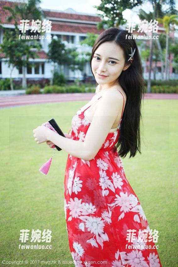 美媛馆-Toro羽住 美媛馆 - Toro羽住黑丝的最新合集,里面总有那么几张让我想咕噜咕噜。