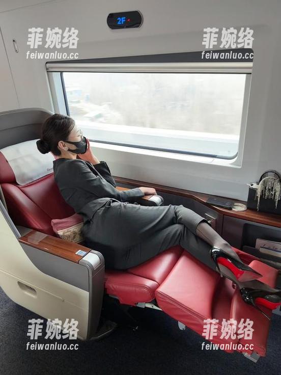 微密圈 - 脸红Dearie的连衣裙合集：好像每一件都在说‘不合身’