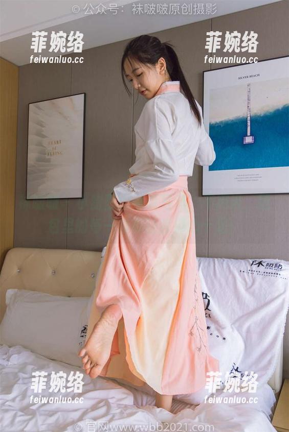 袜啵啵-小甜豆 袜啵啵 - 小甜豆的圣诞写真,不用说,图包里的每一张都让我捧心十足!