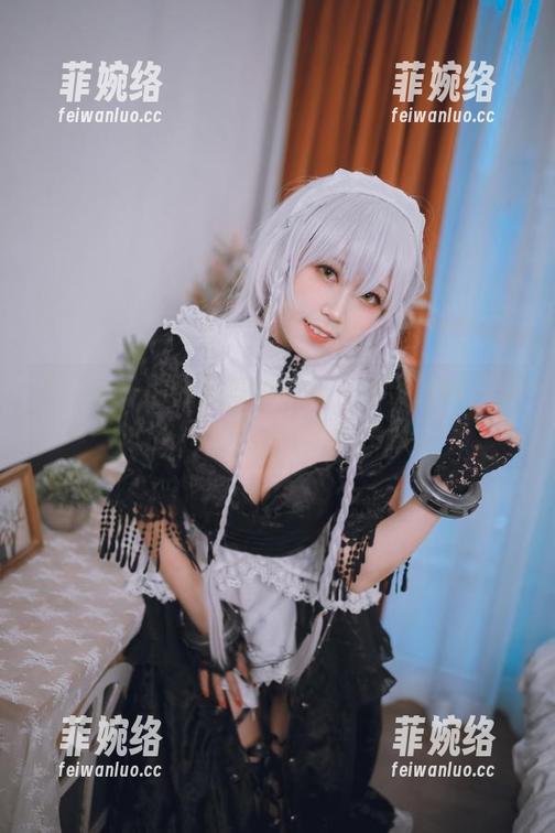 里见年一 里见年一的修女写真在线,身姿曼妙,表达出一丝不同寻常的情愫。