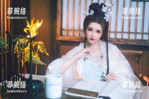 鹿八岁baby 背景,光影,鹿八岁baby还有裤里丝,高清合集让你看得不想眨眼。
